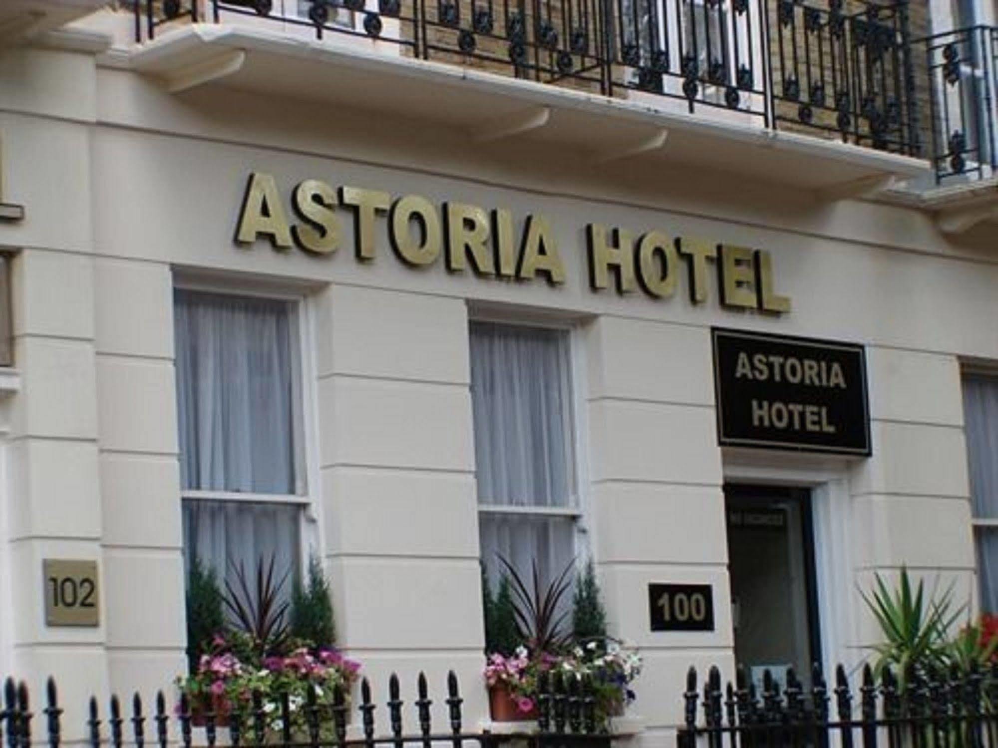 לונדון Astoria Hotel מראה חיצוני תמונה
